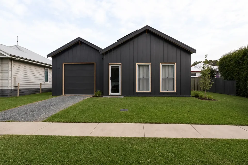 Hepburn 3部屋 Qaulity Built New Home