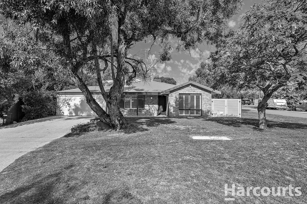 17 Ivanhoe Crescent, Falcon, WA 6210
