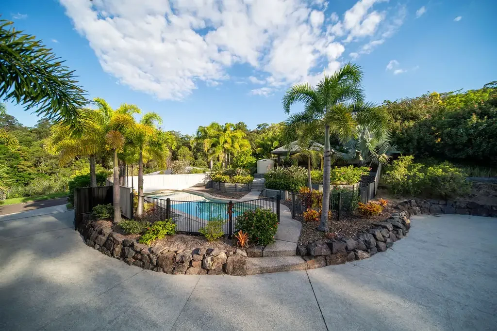 Mooloolah Valley 4Kwarto Treetop Hinterland Retreat with Ultimate Entertaining Spaces