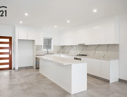 10/120-122 Karne Street North, Roselands, South Western Suburbs, 2 habitaciones, 3 baños, Townhouse