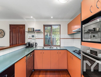 3/210 Canning Highway, East Fremantle, South West Perth, 3 phòng ngủ, 2 phòng tắm, Townhouse