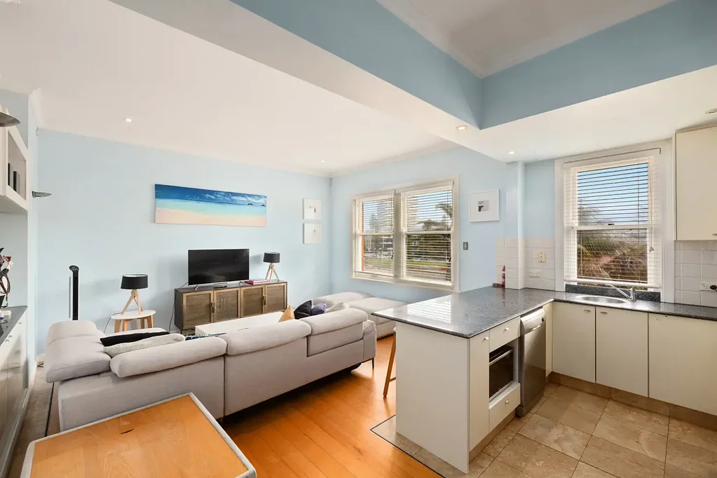 Fully Furnished Beachfront Living