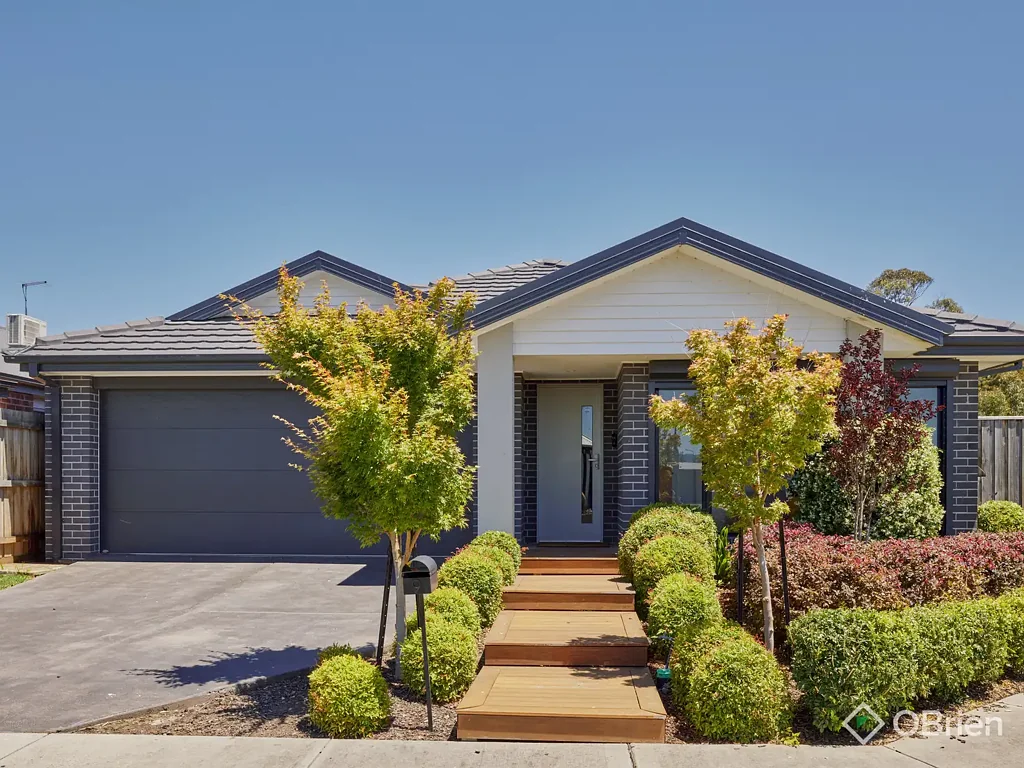 9 Western Barred Place, Longwarry, VIC 3816