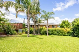 48 Lyons Avenue, Murrays Bay