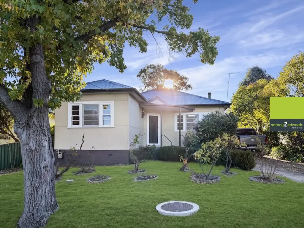Goulburn 3Zimmer Renovated Home with Huge American Barn Garage