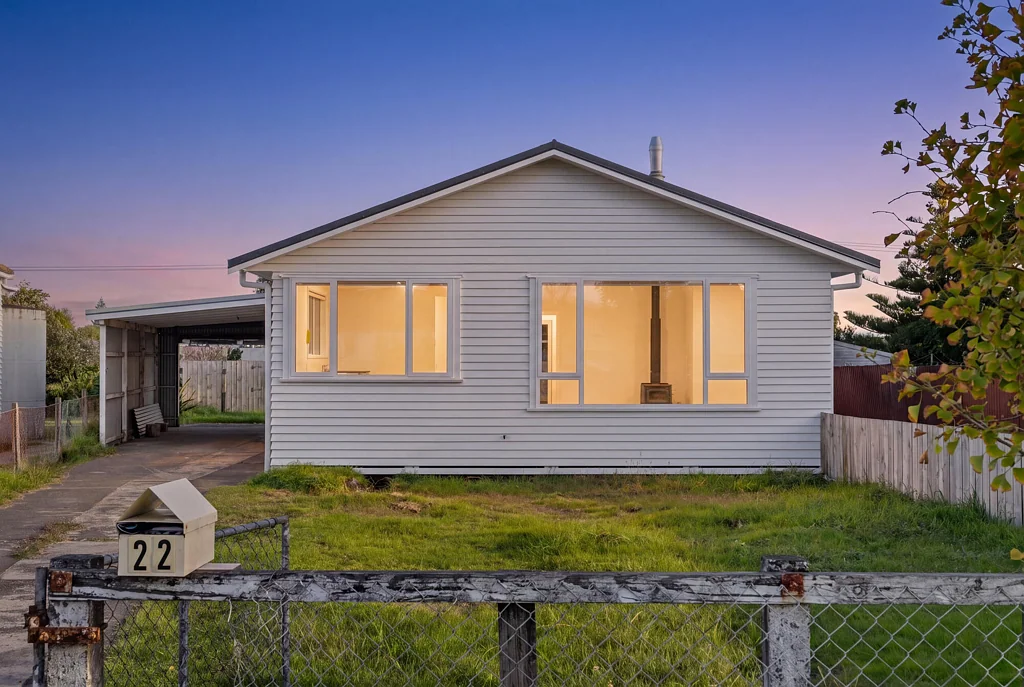 Gisborne 4房  Smart investment alert – Two properties