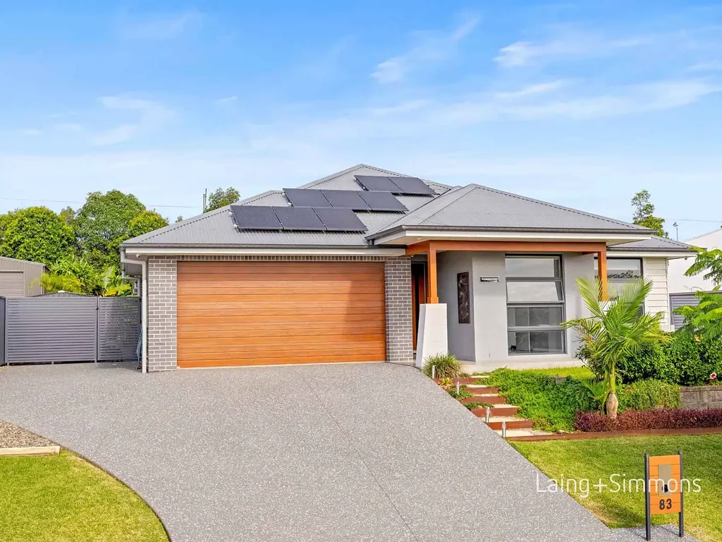 83 South Atlantic Drive, Lake Cathie, NSW 2445