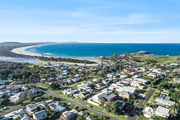 2 Beranghi Street, Crescent Head