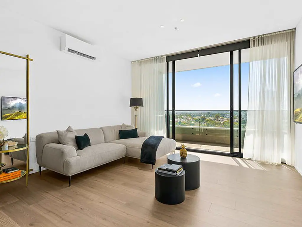 Liverpool 2Zimmer Modern Design, Panoramic Sunset Views, Exceptionally well maintained 15th-Floor Gem in "The Bindery"