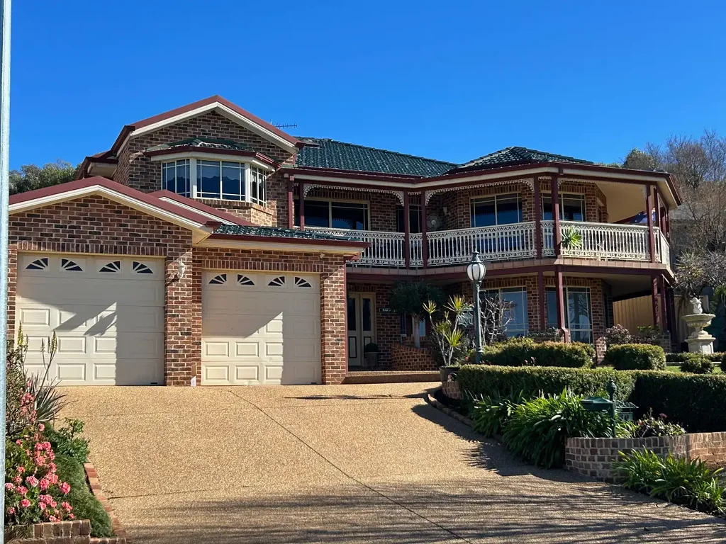 Griffith 5 Bedroom " Rose Bank "