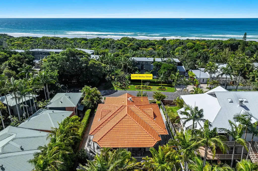 Byron Bay 1 Bedroom Prime Beachside Apartment: Byron Bay Lifestyle at Your Doorstep