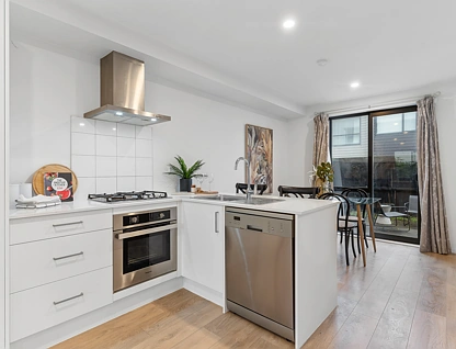 7 Kaman Seasprite Road, Hobsonville, Waitakere City, 2 ห้องนอน, 1 ห้องน้ำ, House