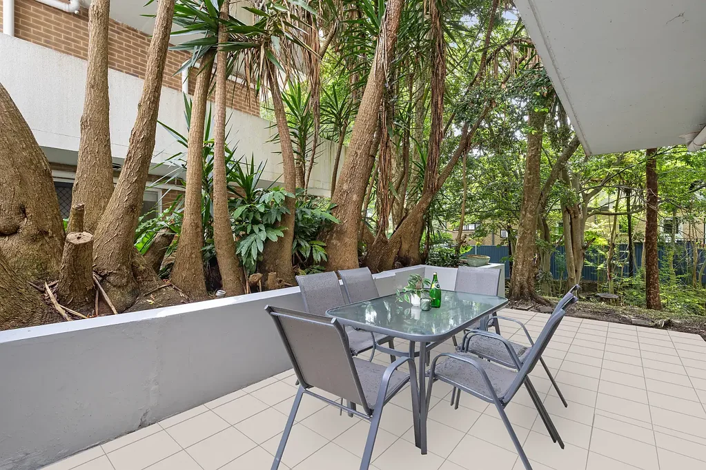 Hornsby 2ห้องนอน Full brick apartment with peaceful leafy outlook and storage cage