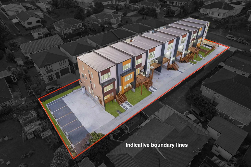 Papatoetoe 3غرفة نوم Magnificent Multi-Generational Masterpiece!