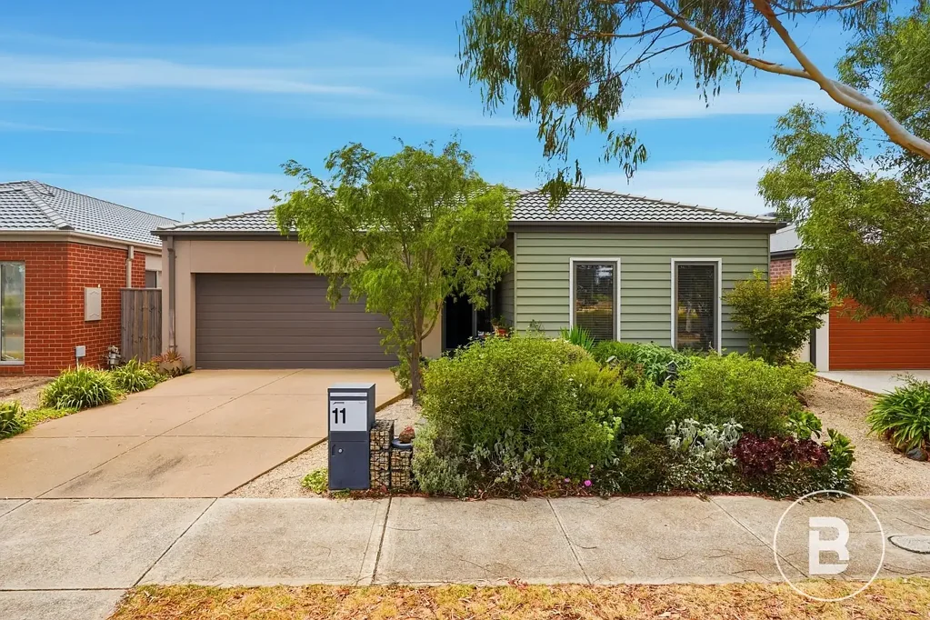 11 Oakbridge Street, Weir Views, VIC 3338