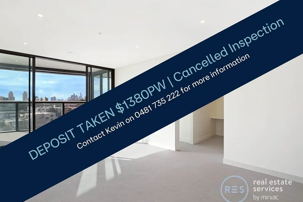 Stunning & Spacious 2 Bedroom Apartment + Parking in Zetland!