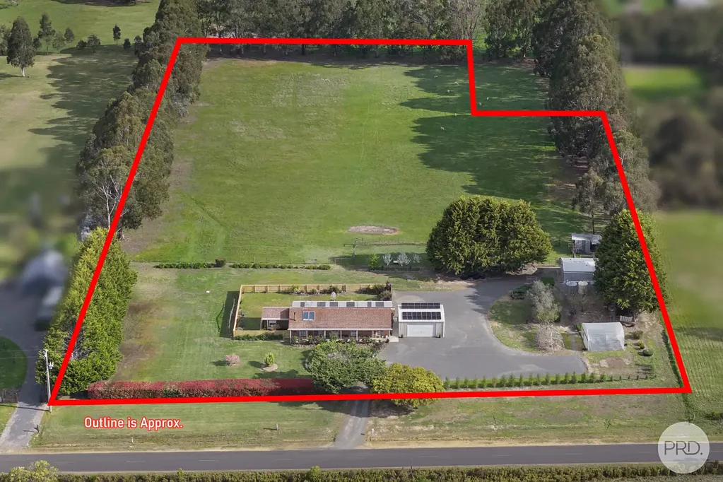 Haddon 4कमरा Immaculately Presented Lifestyle Property on Approximately 5 Acres