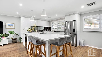17 Scenic Crescent, Mount Riverview, NSW 2774, 5房, 2浴, House