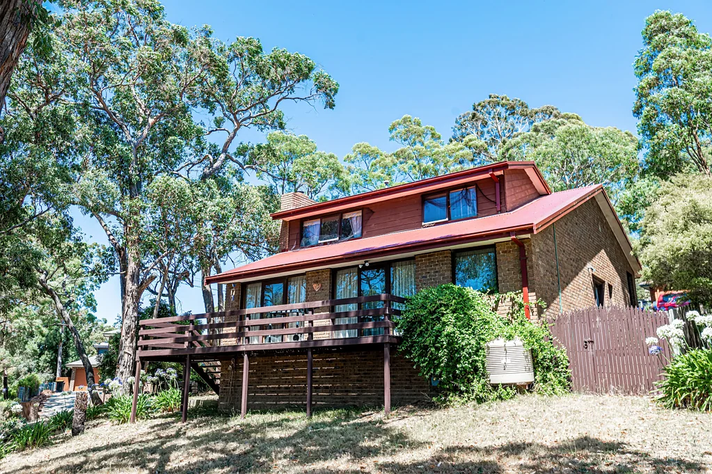 Kilmore 4कमरा 18 ANDERSON ROAD KILMORE VIC 3764 WITH WATER VIEWS