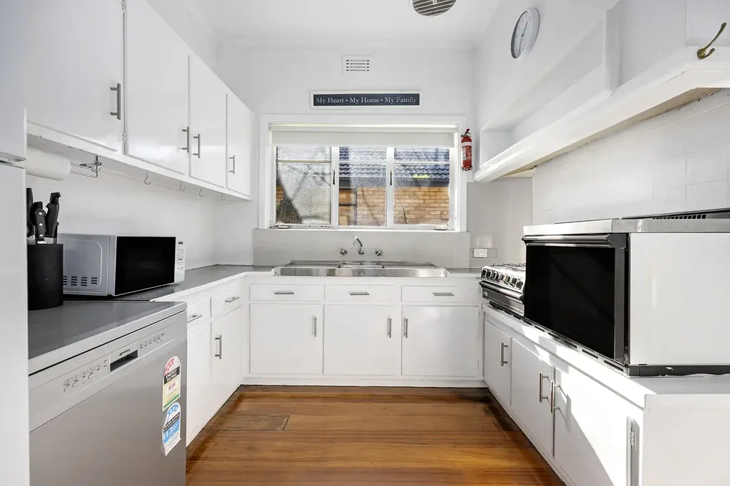 3 BEDROOM HOUSE IN PRIME MOORABBIN POCKET!