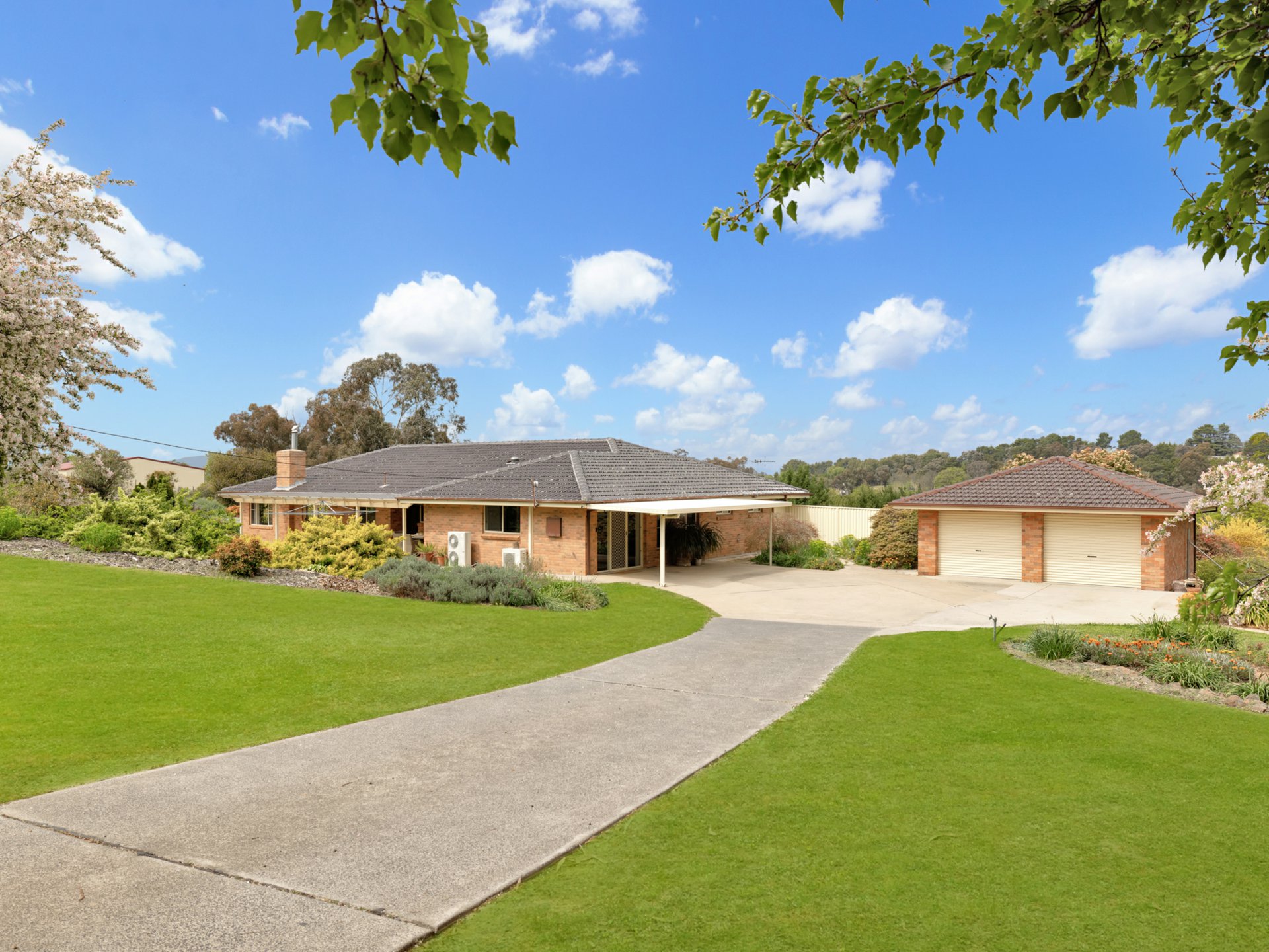 8 DELAWARE CR, ROBIN HILL NSW 2795, 0 habitaciones, 0 baños, House