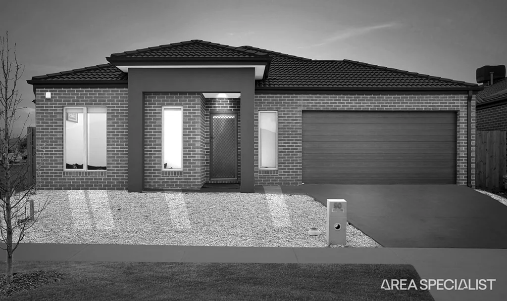 90 Toolern Waters Drive, Weir Views, VIC 3338