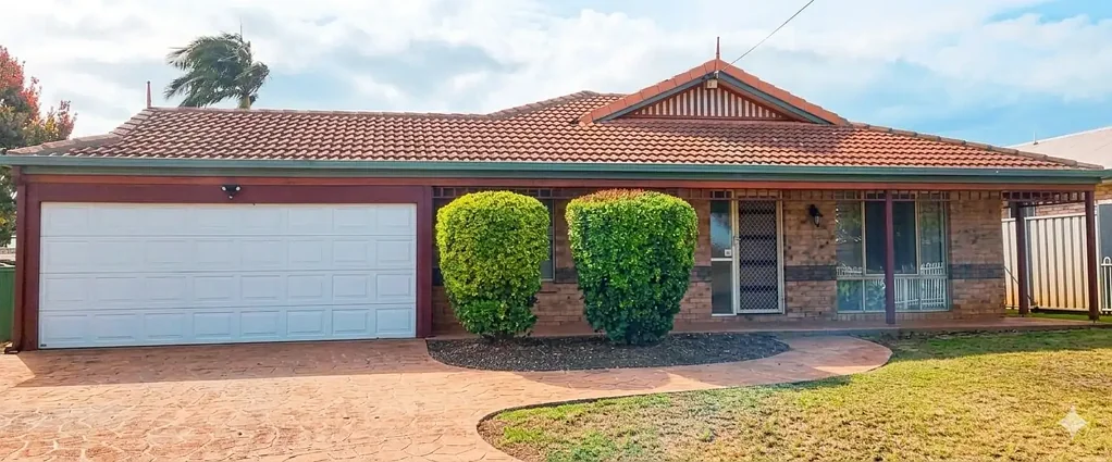 Large Family Home in Convenient Location