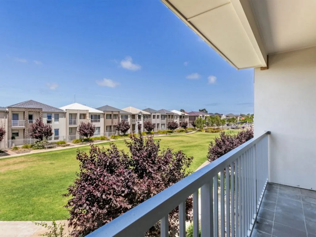 Modern Living - Across from Reserve!