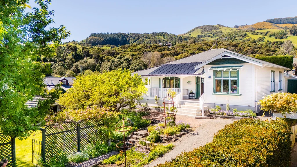 Akaroa 3Kwarto Timeless elegance in a coveted Akaroa setting