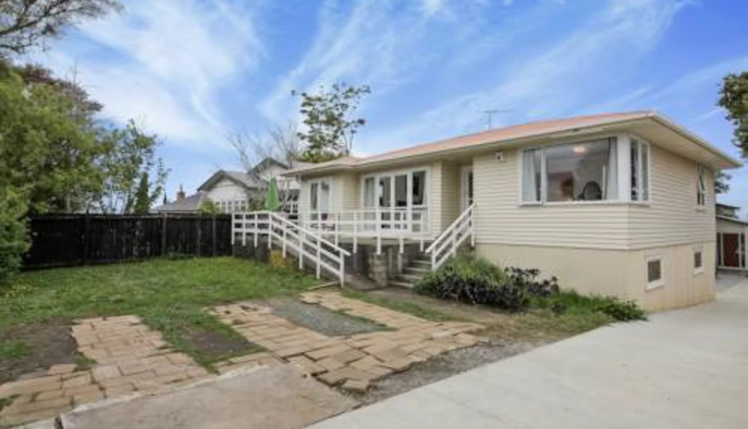 128 Union Road, Howick, Manukau City, 3 Bedrooms, 1 Bathrooms