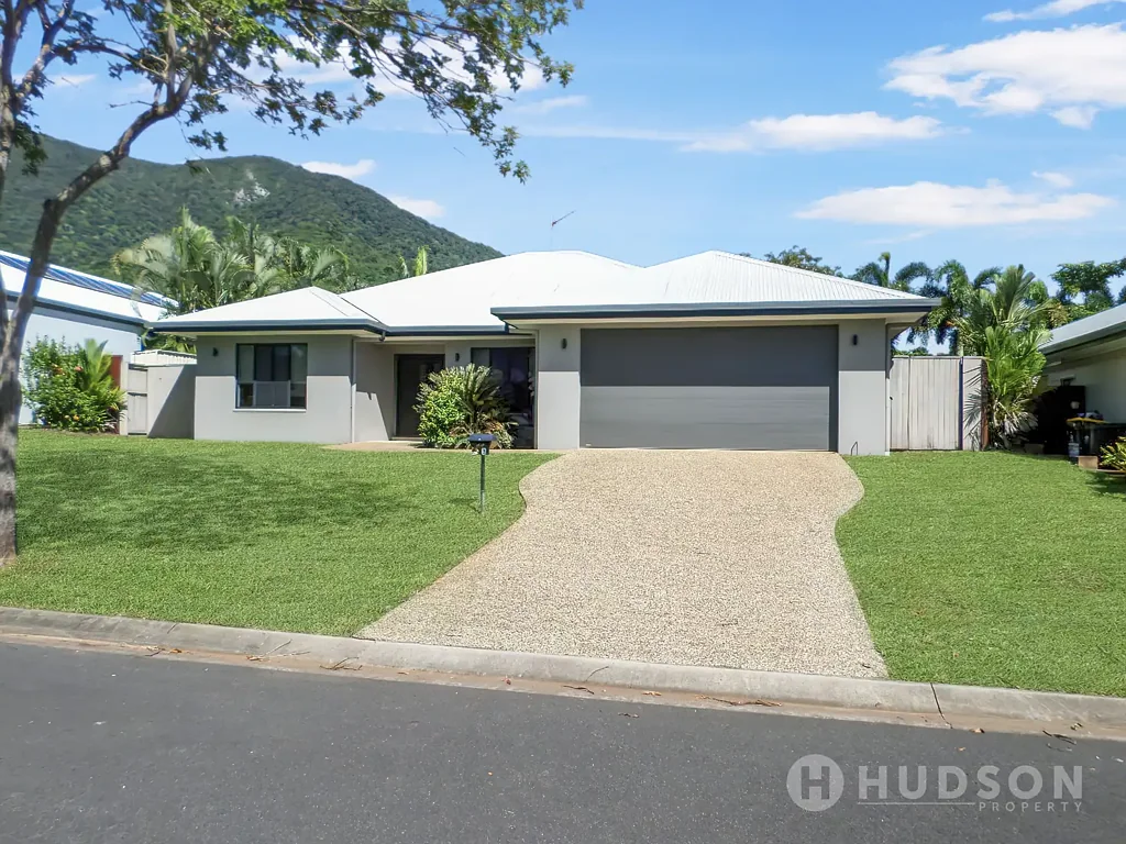 Redlynch 4Zimmer DHA leased investment in tropical Cairns location. 5.21% yield! Current rent $830pw - Leased until 2030.