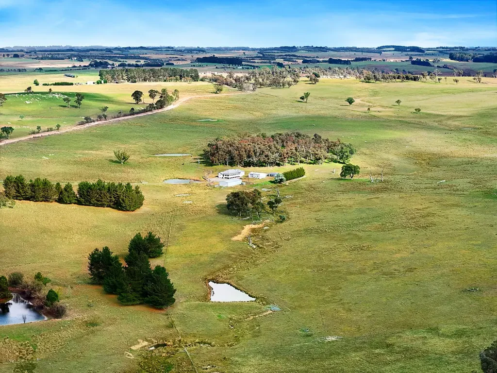 Crookwell PRODUCTIVITY & LUXE LIVING