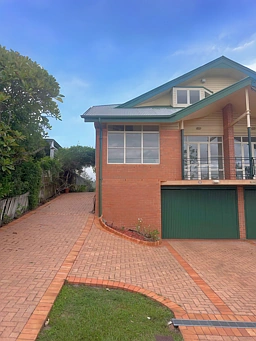 2/63 Manchester Terrace, Indooroopilly