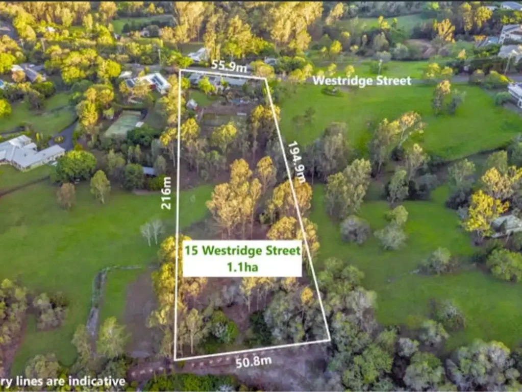 15 Westridge Street, Brookfield, QLD 4069