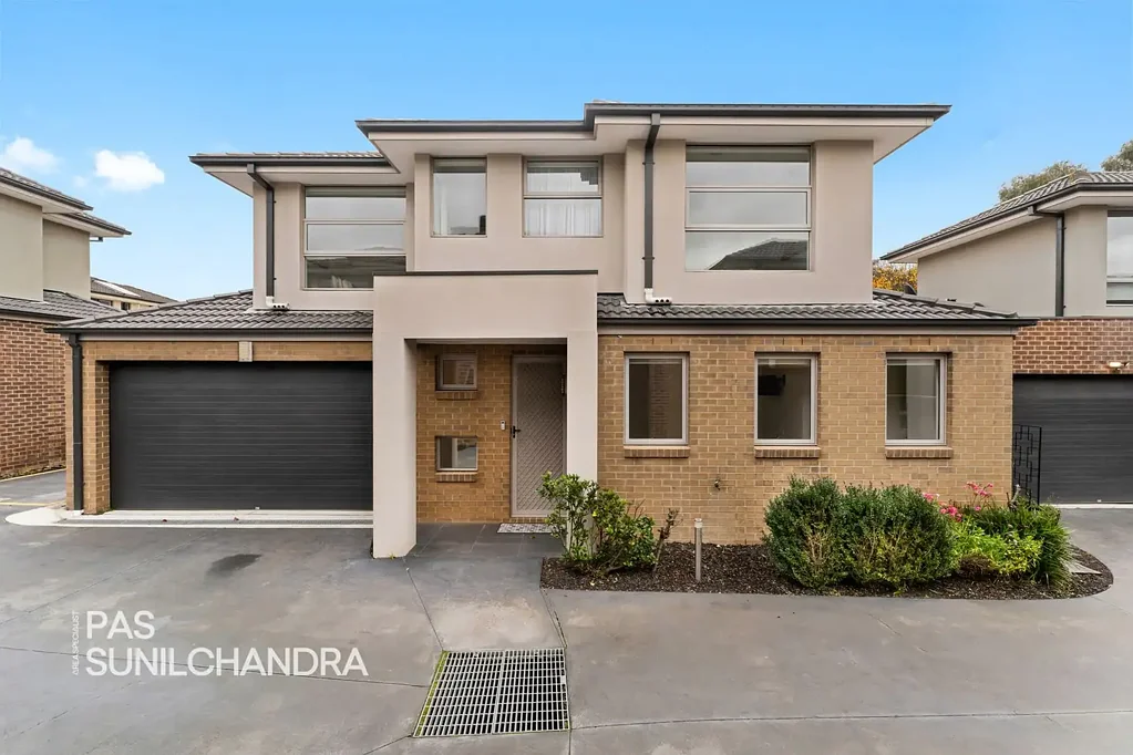 Endeavour Hills 3房  Modern Family Living in the Heart of Endeavour Hills – Style, Comfort & Convenience!