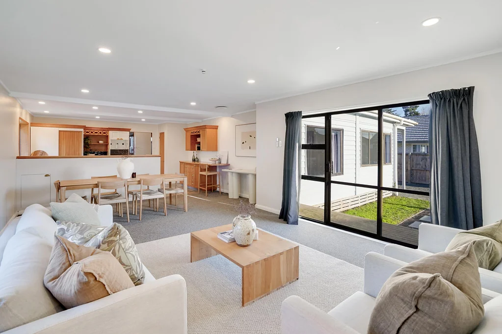 Morrinsville 4Phòng ngủ Character Charm Meets Expansive Modern Living