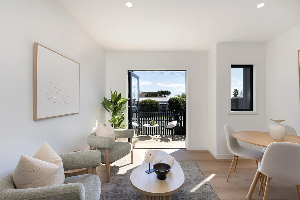 Stoke 3침실 Brand New Modern Living