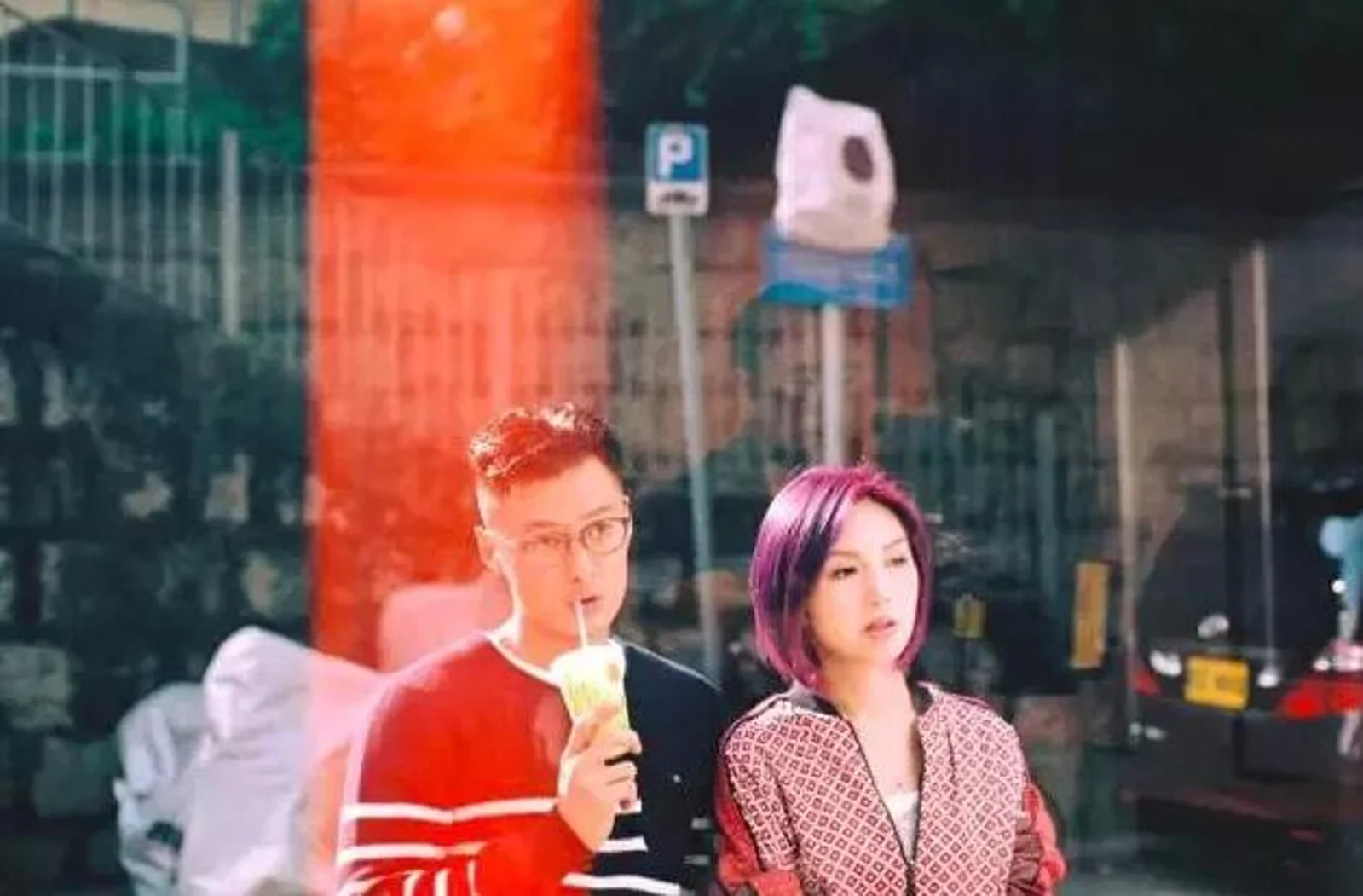 单身人群突破2亿！恐惧谈恋爱、不结婚的成年人，到底在死撑什么？
