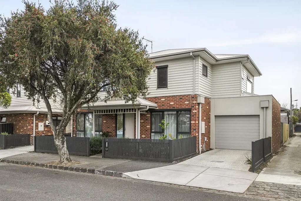 Brunswick 4 Bedroom A Modern Family Home in a Prime Brunswick Setting