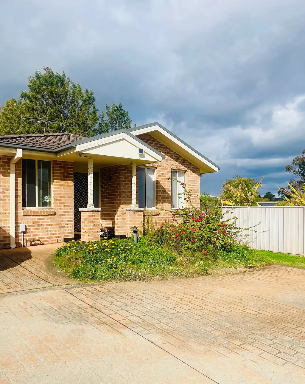 **Prime location - 3 Bed Townhouse**