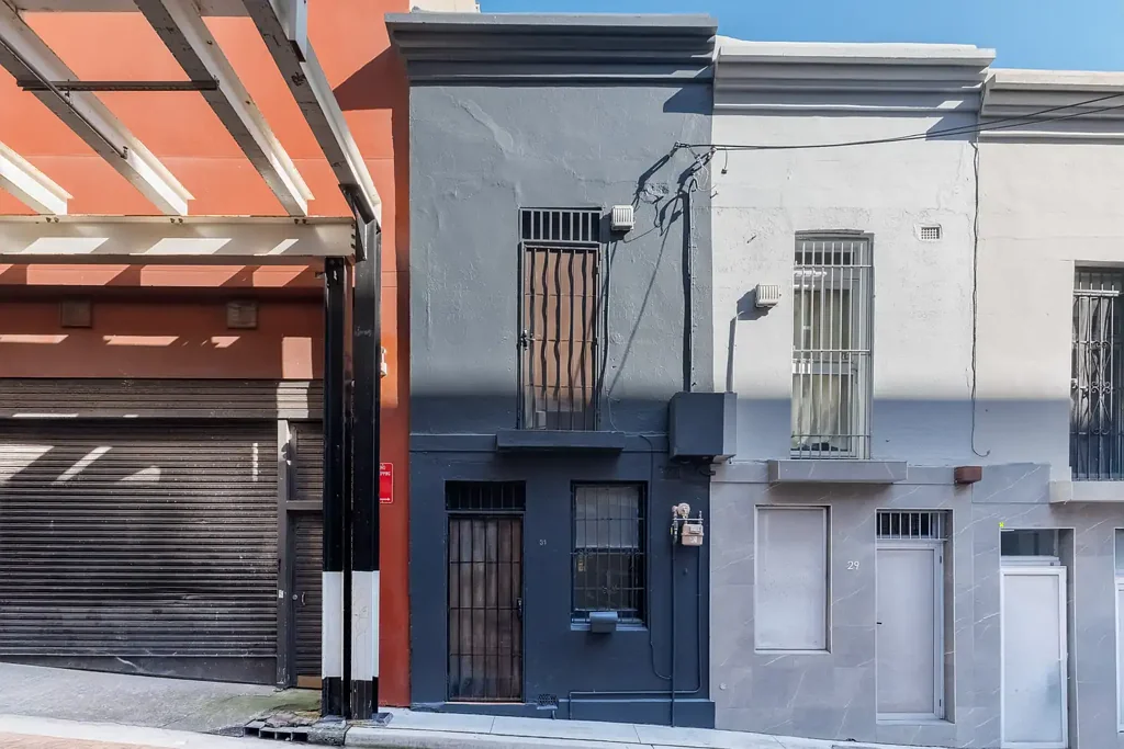 Surry Hills 3 Bedroom Laneway terrace adjacent to Central / mixed-use zoning + upside