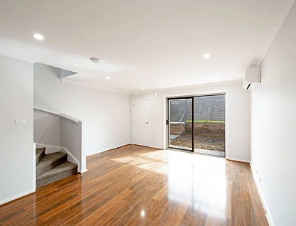 1/57 Bellhouse Crescent, Moncrieff, Gungahlin District, 3 chambres, 2 salles de bain, Townhouse