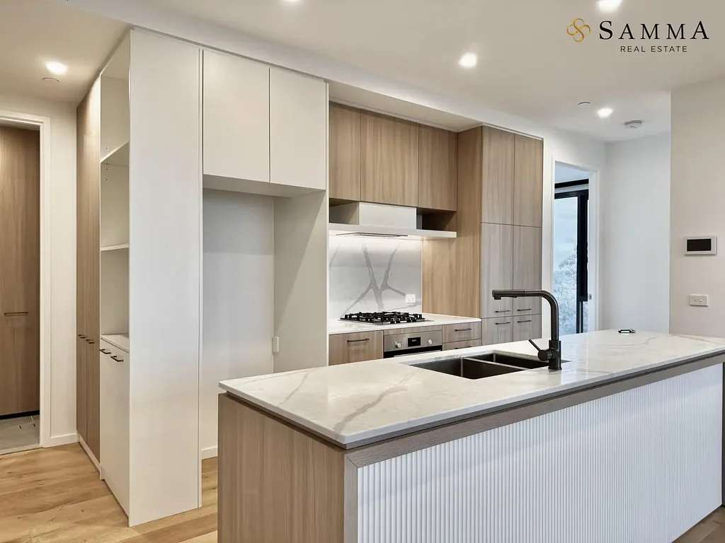 Sun-Drenched North-West Facing Apartment with Oversized Terrace & Premium Amenities