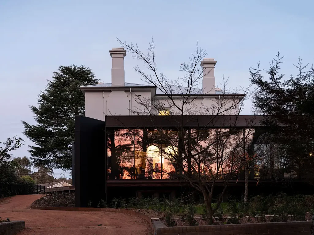Moss Vale 8Moenga c1890 Boutique Guesthouse or a Luxury Residence