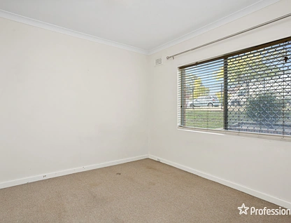 1/171 Hubert Street, East Victoria Park, South East Perth, 2 Bedrooms, 1 Bathrooms, Apartment