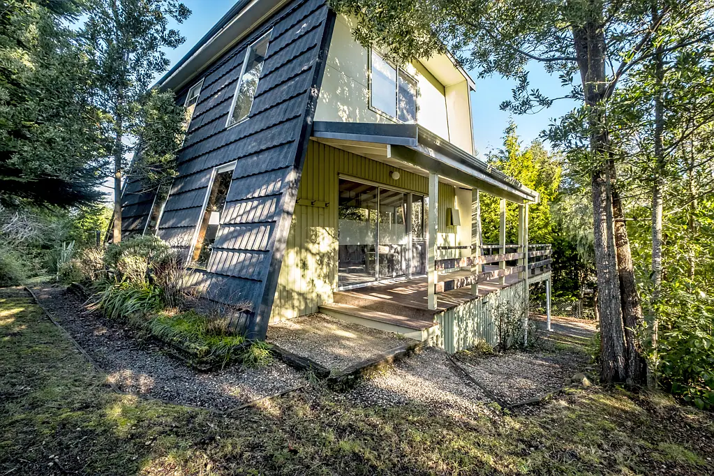 Hanmer Springs 3Kwarto Alpine views and sun - the classic Hanmer hideaway