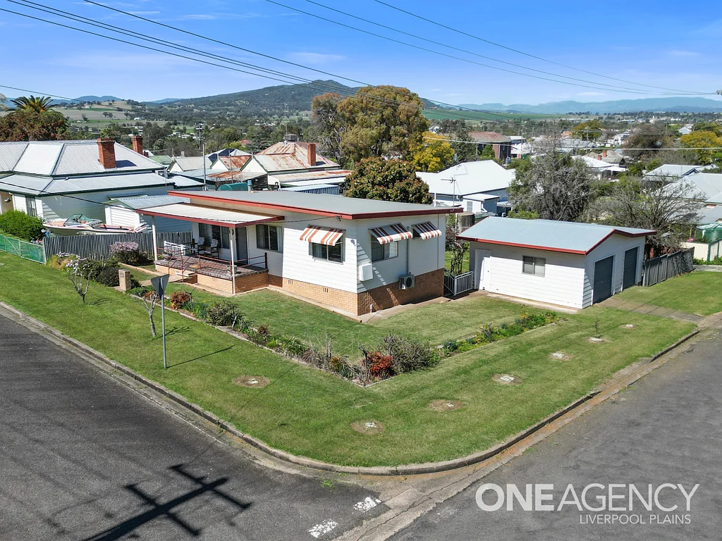 11 Cromarty Street, Quirindi, NSW 2343