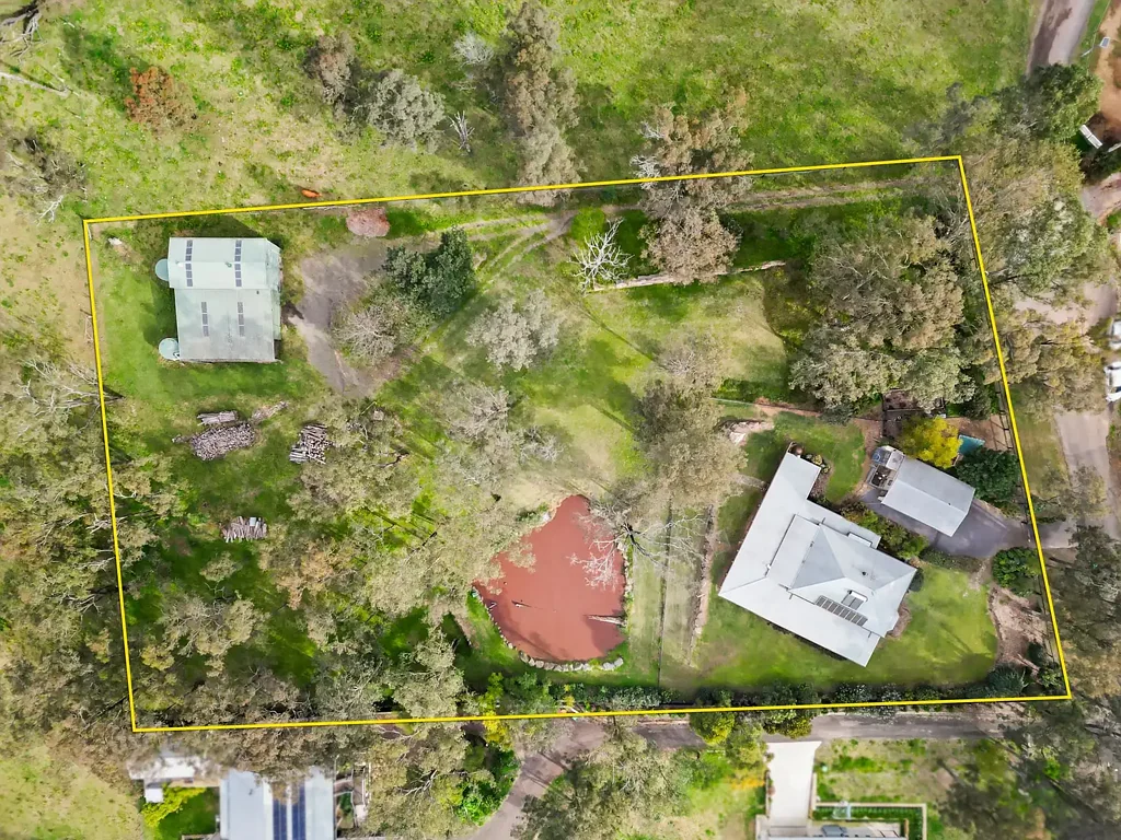 Glossodia 3Phòng ngủ Classic Country Charm on 2 Acres
