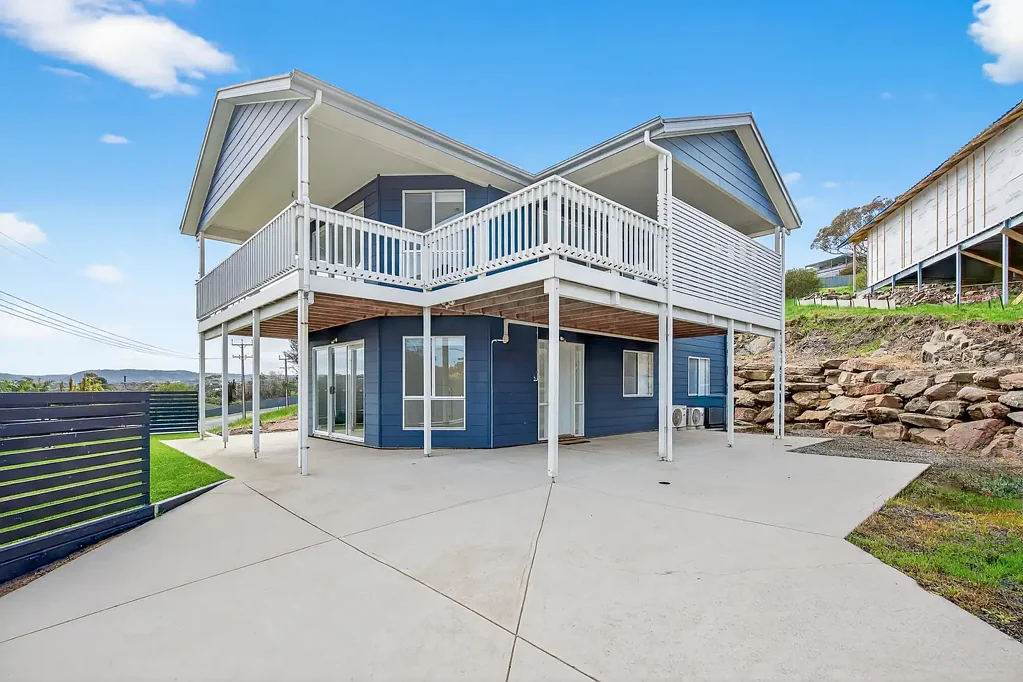 Mccracken 4ਬੈੱਡਰੂਮ Price Reduced, Must be sold! Potential 5.5% Plus Gross Rental Yield