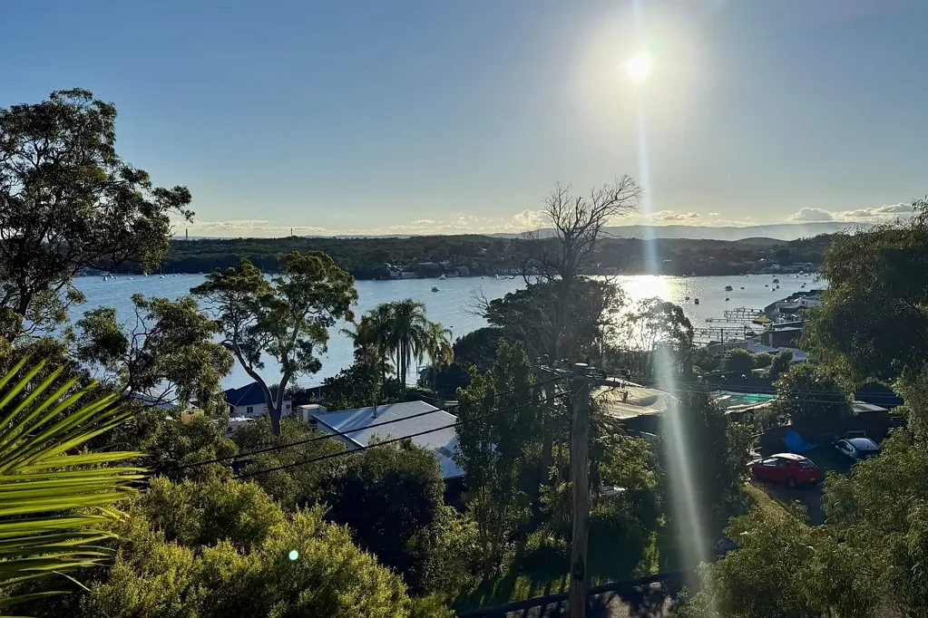 91 Alkrington Avenue, Fishing Point, NSW 2283
